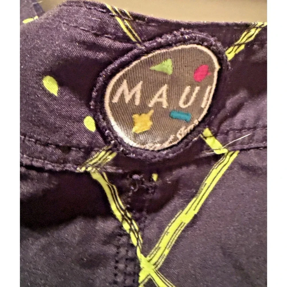 Maui and Sons black swim trunks with neon yellow/green graphic pattern Size 34
